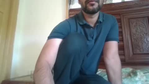 Snapshot of its_me_2323 chatting on April 10, 6:18 am its_me_2323 online show from April 10, 6:18 am