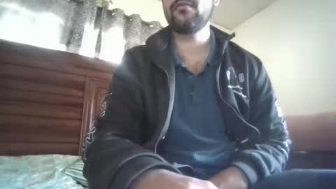 Snapshot of its_me_2323 chatting on April 13, 6:08 am its_me_2323 online show from April 13, 6:08 am