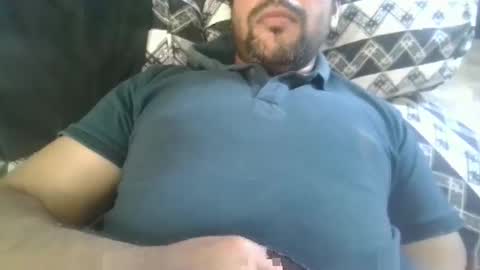 Snapshot of its_me_2323 chatting on May 1, 7:46 am its_me_2323 online show from May 1, 7:46 am