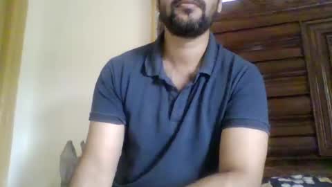 Snapshot of its_me_2323 chatting on May 12, 5:15 am its_me_2323 online show from May 12, 5:15 am