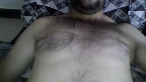 Snapshot of its_me_2323 chatting on June 4, 7:25 am its_me_2323 online show from June 4, 7:25 am