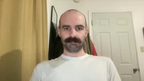 its_me_adam_9 online show from December 16, 9:42 pm