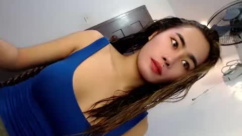 its_me_vanesa online show from December 22, 3:14 am