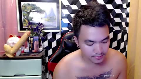 its_mecutepj online show from March 1, 4:31 pm