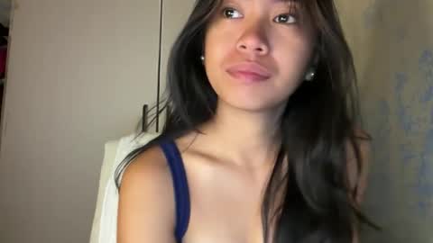 Candy online show from April 21, 2:51 am