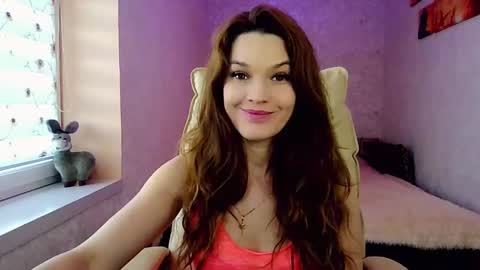 itslunaday online show from February 3, 10:36 am