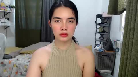 itsme_jo online show from May 25, 3:34 am