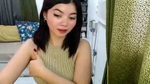 itsme_jo online show from June 24, 3:38 am