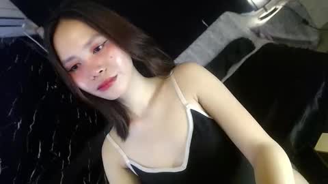 Snapshot of itsme_liza chatting on November 28, 7:16 pm itsme_liza online show from November 28, 7:16 pm