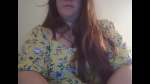 itsmebaby31 online show from October 6, 2:31 am