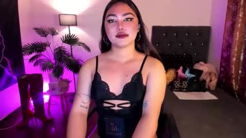 Snapshot of itsmesianaa29 chatting on April 30, 6:58 pm Siana online show from April 30, 6:58 pm