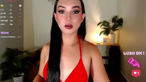 Snapshot of itsmesofiaa69 chatting on April 29, 2:04 am Sofia online show from April 29, 2:04 am