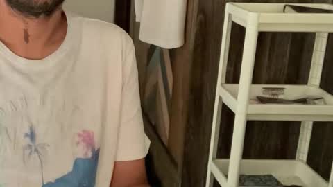 Snapshot of itsmylife021 chatting on November 4, 8:13 am Raje online show from November 4, 8:13 am