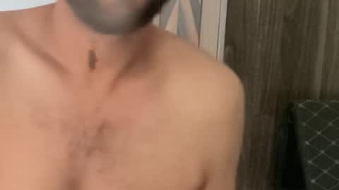 Snapshot of itsmylife021 chatting on November 24, 2:11 am Raje online show from November 24, 2:11 am