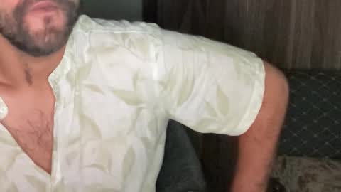 Snapshot of itsmylife021 chatting on November 25, 6:19 pm Raje online show from November 25, 6:19 pm