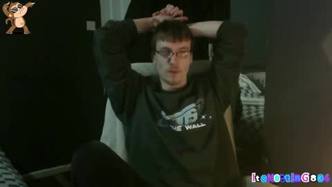 Snapshot of itsnotting834 chatting on February 13, 8:55 pm    online show from February 13, 8:55 pm