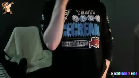 Snapshot of itsnotting834 chatting on March 11, 10:20 pm    online show from March 11, 10:20 pm