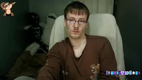 Snapshot of itsnotting834 chatting on October 6, 10:07 pm    online show from October 6, 10:07 pm