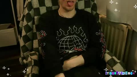    online show from April 23, 9:39 pm