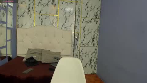 Itsuki N online show from October 3, 1:19 pm