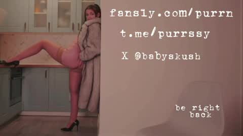 Betty online show from April 8, 10:54 pm