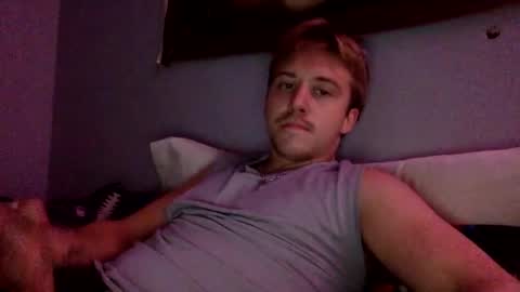 Snapshot of itxlowhoe479 chatting on October 26, 6:30 am itxlowhoe479 online show from October 26, 6:30 am