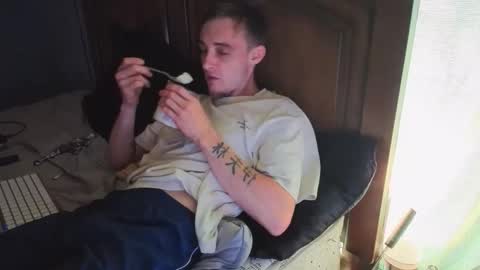 itzd123 online show from March 27, 4:18 pm