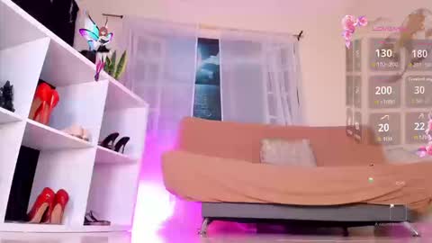 Snapshot of itzel__ chatting on September 9, 12:48 pm Call me Itzel online show from September 9, 12:48 pm