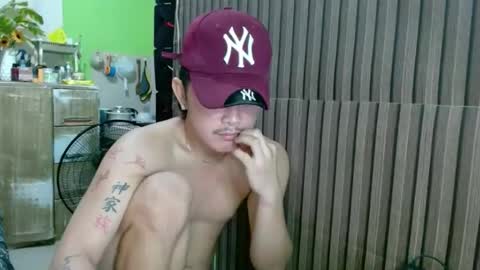 itzme_dex online show from May 12, 4:26 pm