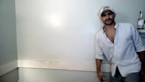 Snapshot of itzmeebaby chatting on June 28, 3:01 am Itzmeebabyy online show from June 28, 3:01 am