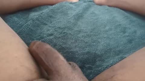 Snapshot of itznotmeitzu88 chatting on December 2, 4:29 am Someone online show from December 2, 4:29 am