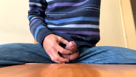 Snapshot of iuuuf2 chatting on December 5, 12:55 pm Iuuuf2 or Samel online show from December 5, 12:55 pm