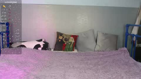 Snapshot of ivamayy chatting on December 15, 9:24 am Sasha online show from December 15, 9:24 am