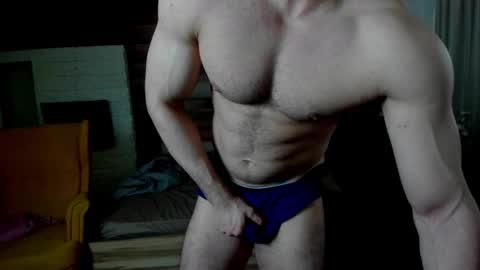 IvanHydee online show from April 6, 4:46 am