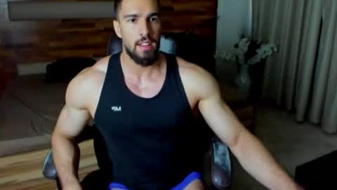 IvanHydee online show from June 13, 4:43 am