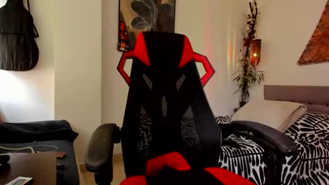 ivan online show from April 21, 4:12 pm