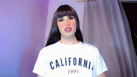 ivannahot23 online show from December 23, 9:27 am