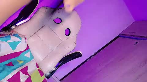 ivannahot23 online show from September 21, 7:32 am