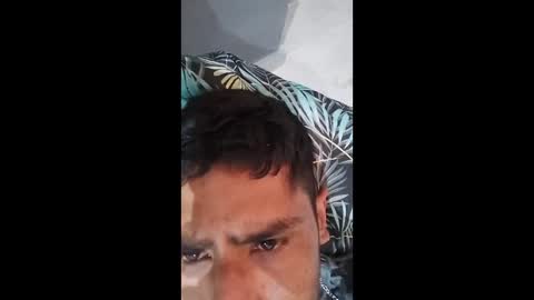 Aiv online show from December 18, 11:33 pm