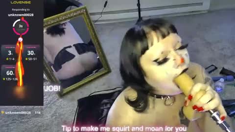 ivenvain online show from December 6, 7:34 pm