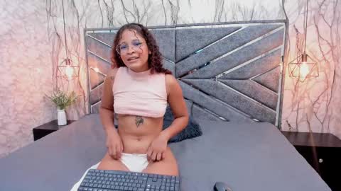 Ivis  online show from February 16, 2:43 pm