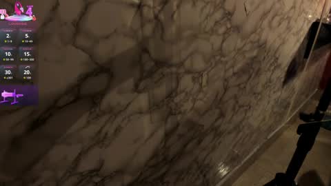 Ivis  online show from April 20, 12:19 pm