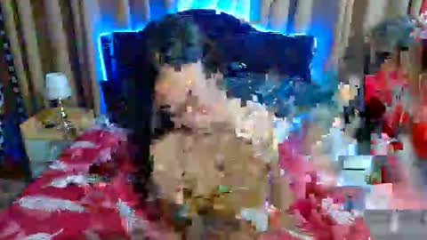 Snapshot of ivone_twinkle chatting on May 10, 10:31 am ivone_twinkle online show from May 10, 10:31 am