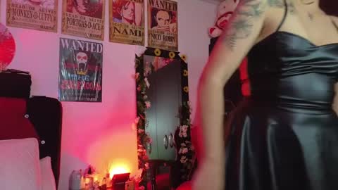 Snapshot of ivonemoon chatting on October 6, 1:30 pm ivonemoon online show from October 6, 1:30 pm