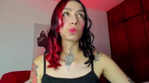 Ivonne  online show from December 17, 7:09 pm