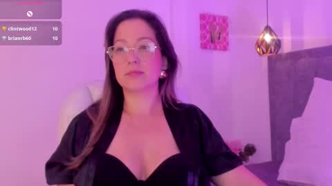 Snapshot of ivonny_04 chatting on January 10, 4:36 am N A T H A L Y online show from January 10, 4:36 am