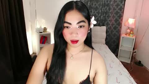 ivory_delight online show from April 7, 5:35 pm