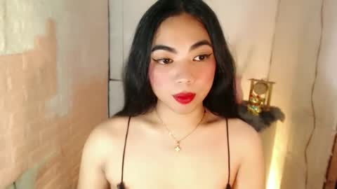 ivory_delight online show from April 18, 8:18 am