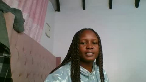Snapshot of ivory_mae chatting on July 19, 7:28 pm ivory_mae online show from July 19, 7:28 pm
