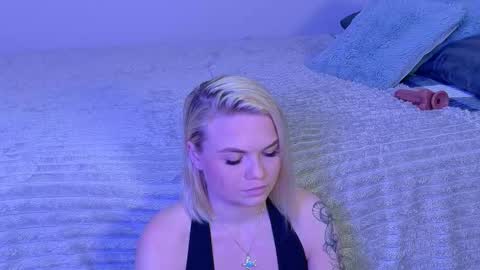 Snapshot of ivory_soule chatting on December 5, 7:10 pm ivory_soule online show from December 5, 7:10 pm